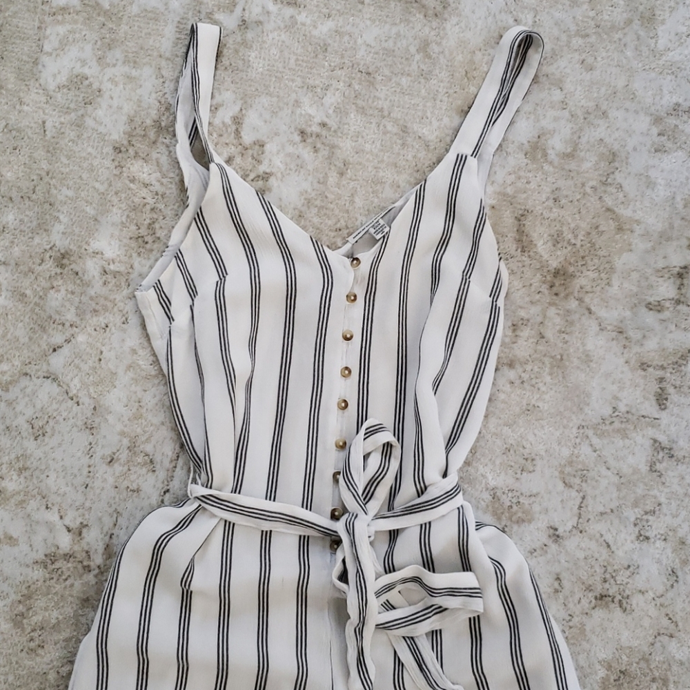 Jumpsuit xs/s with pockets & belt